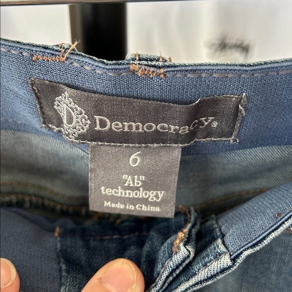 Democracy Jean. Size 6. 26” inseam. Stretch. - Picture 3 of 6